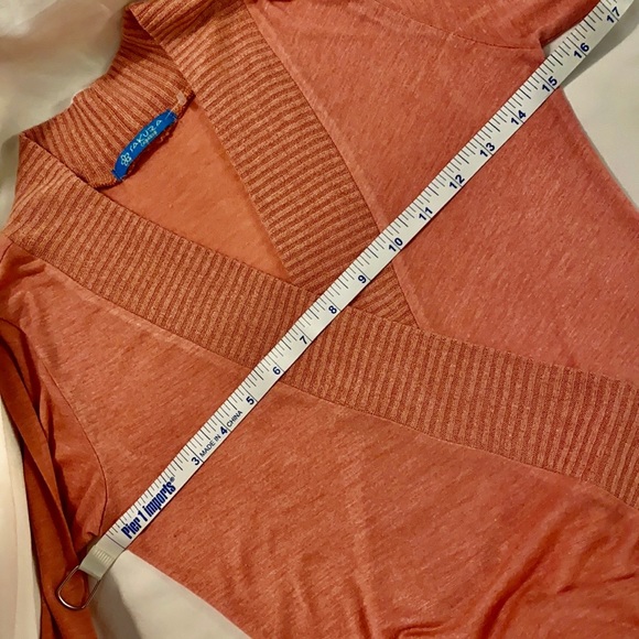 πΈ SAKURA TOP - Picture 6 of 10